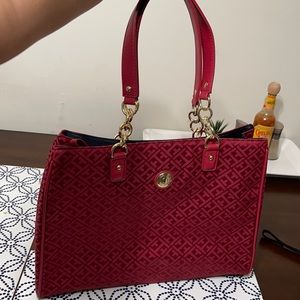 Never used Tommy hilfger bag